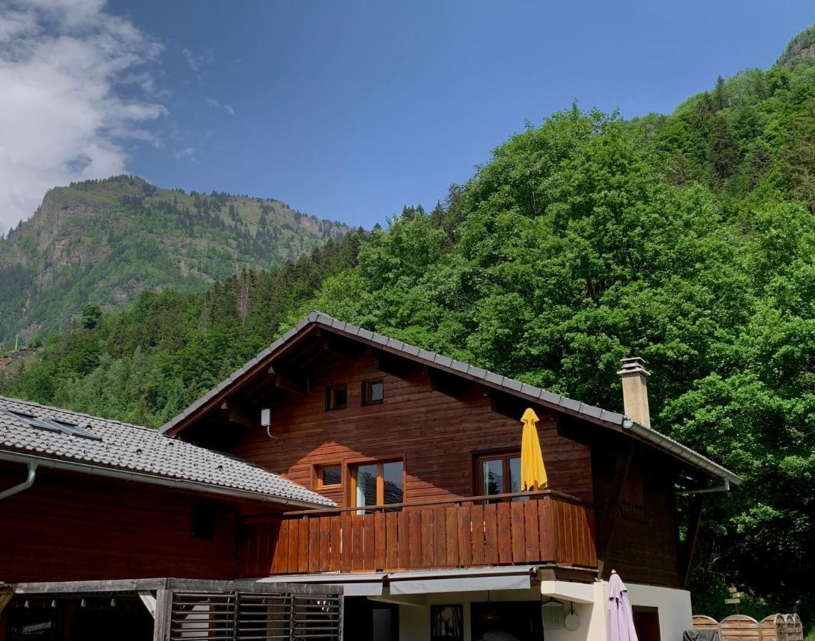 Appartement Avec Jacuzzi Dans Chalet Prive, Grande Terrasse, Parking Gratuit Les Houches Exterior foto